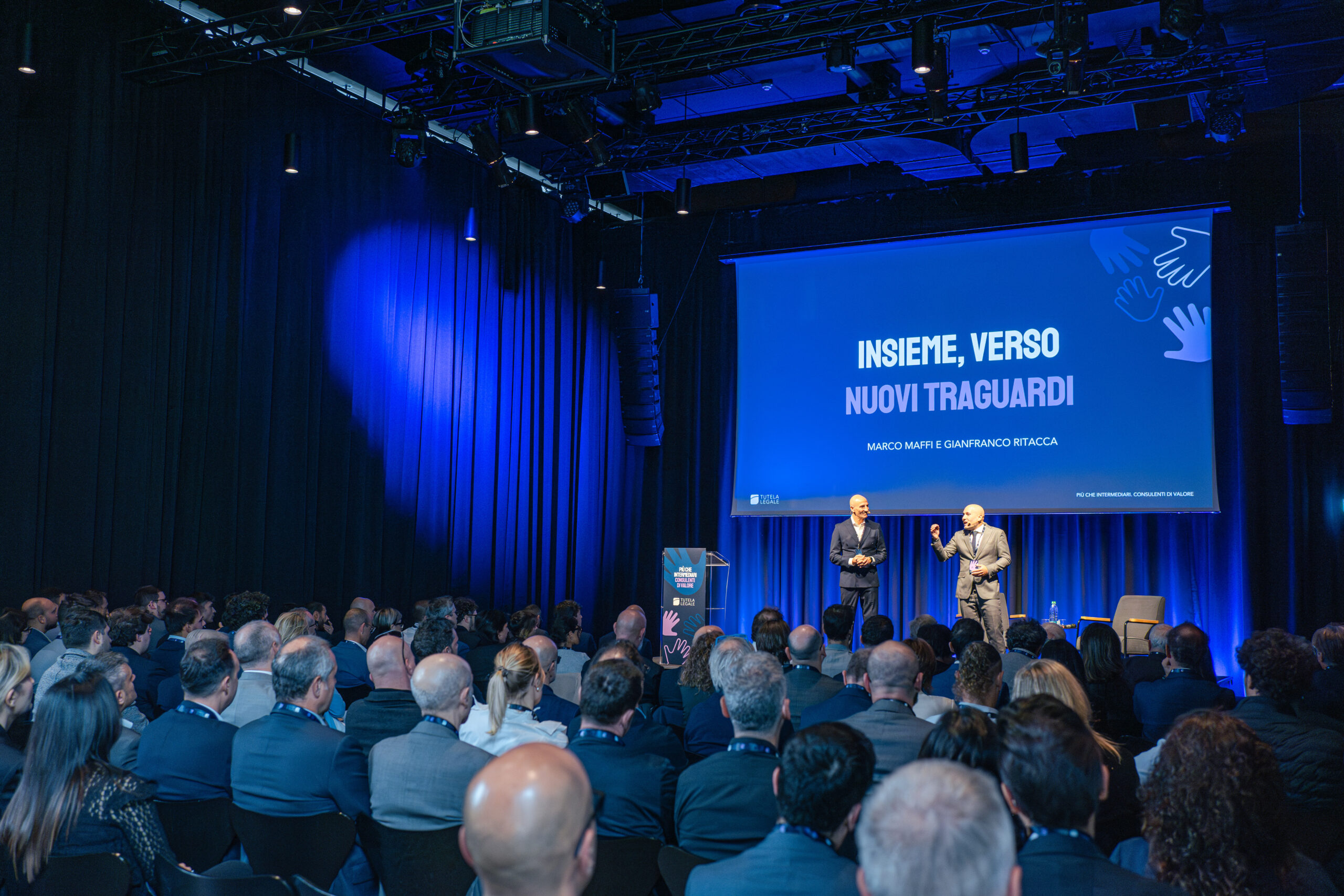 Sala Feltrinelli per meeting Tutela Legale Spa